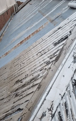 Old colorbond roof ariel view